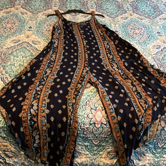 est 1946 Pants - Est 1946 jumper